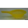 Пластиковый дуршлаг с ручкой (желтого цвета) Пластиковый дуршлаг с ручкой (желтого цвета)