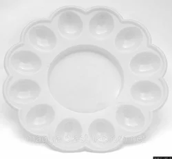 Пасхальная пластмассовая фигурная тарелка-подставка на 12 яиц и праздничный кулич Ø24 см (белый цвет)