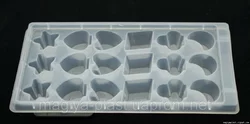 Пластиковый лоток для льда на 18 фигурных ячеек (натуральный цвет)