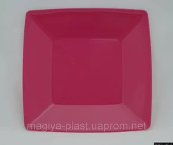 Пластмассовая квадратная закусочная (салатная) тарелка 18см х 18см (малиновый цвет)