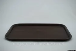 Пластиковый прямоугольный поднос (коричневый цвет) Пластиковый прямоугольный поднос (коричневый цвет)
