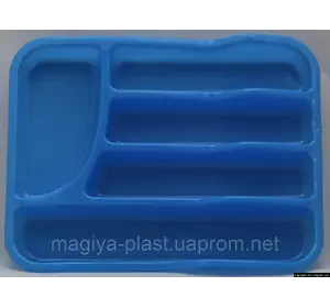 Пластиковый прямоугольный лоток-вкладыш в шуфлядку для столовых приборов 34см х 26см (голубой цвет) Пластиковый прямоугольный лоток-вкладыш в шуфлядку для столовых приборов 34см х 26см (голубой цвет)